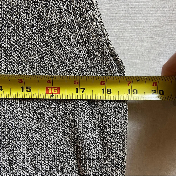 Wilfred Aritzia Palmier Grained Gray Tunic Sleeveless Side Slit Sweater Sz XS - Picture 10 of 11